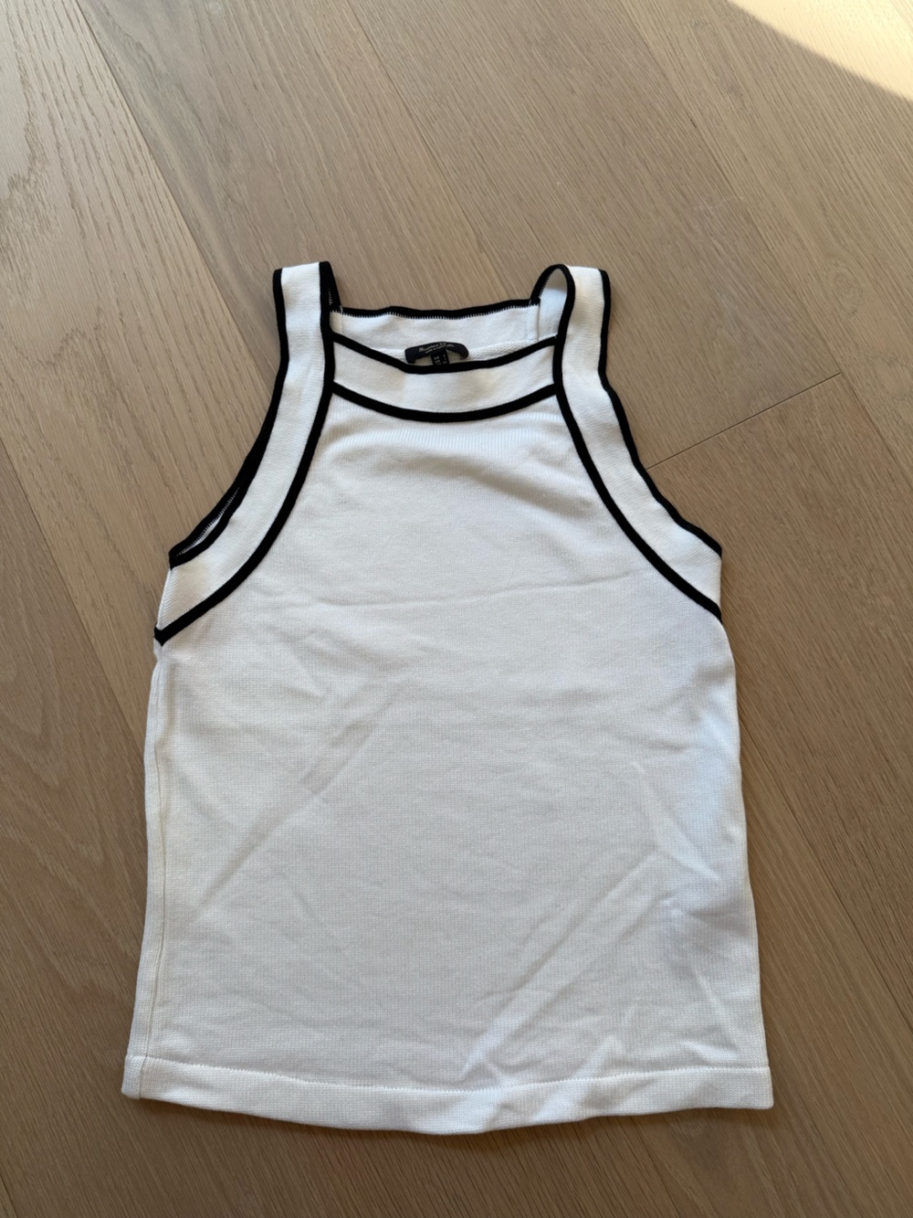 Massimo Dutti Cream Knit Tank with Black Contrast Trim size S